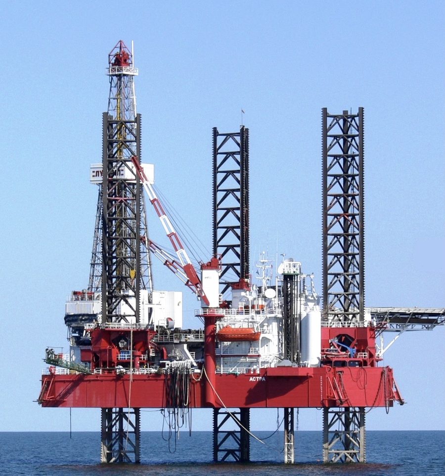 Offshore jack-up drilling rig